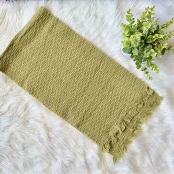 Basket Weave Olive Green Textured Cotton Table Runner with Fringe Edges - Picture 3 of 3